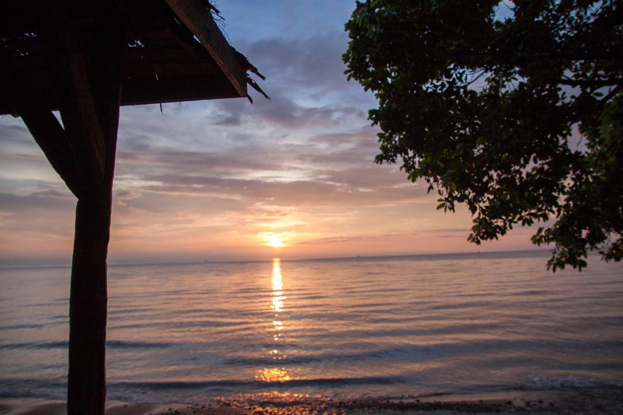 Ban_Na Hotell Koh Chang Exteriör bild