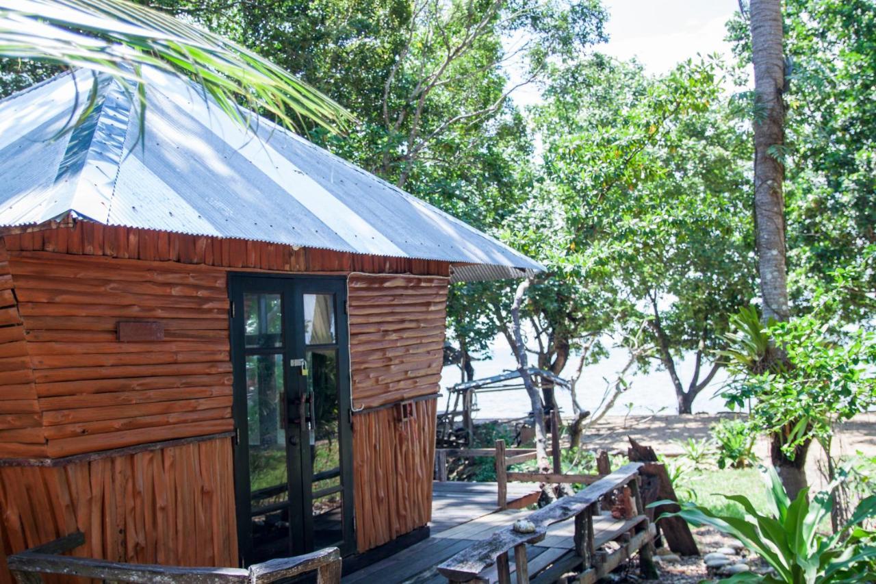 Ban_Na Hotell Koh Chang Exteriör bild