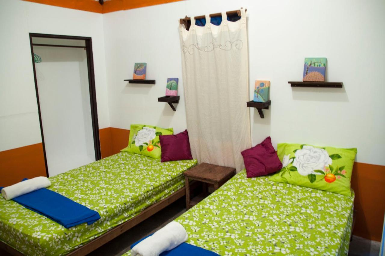 Ban_Na Hotell Koh Chang Exteriör bild