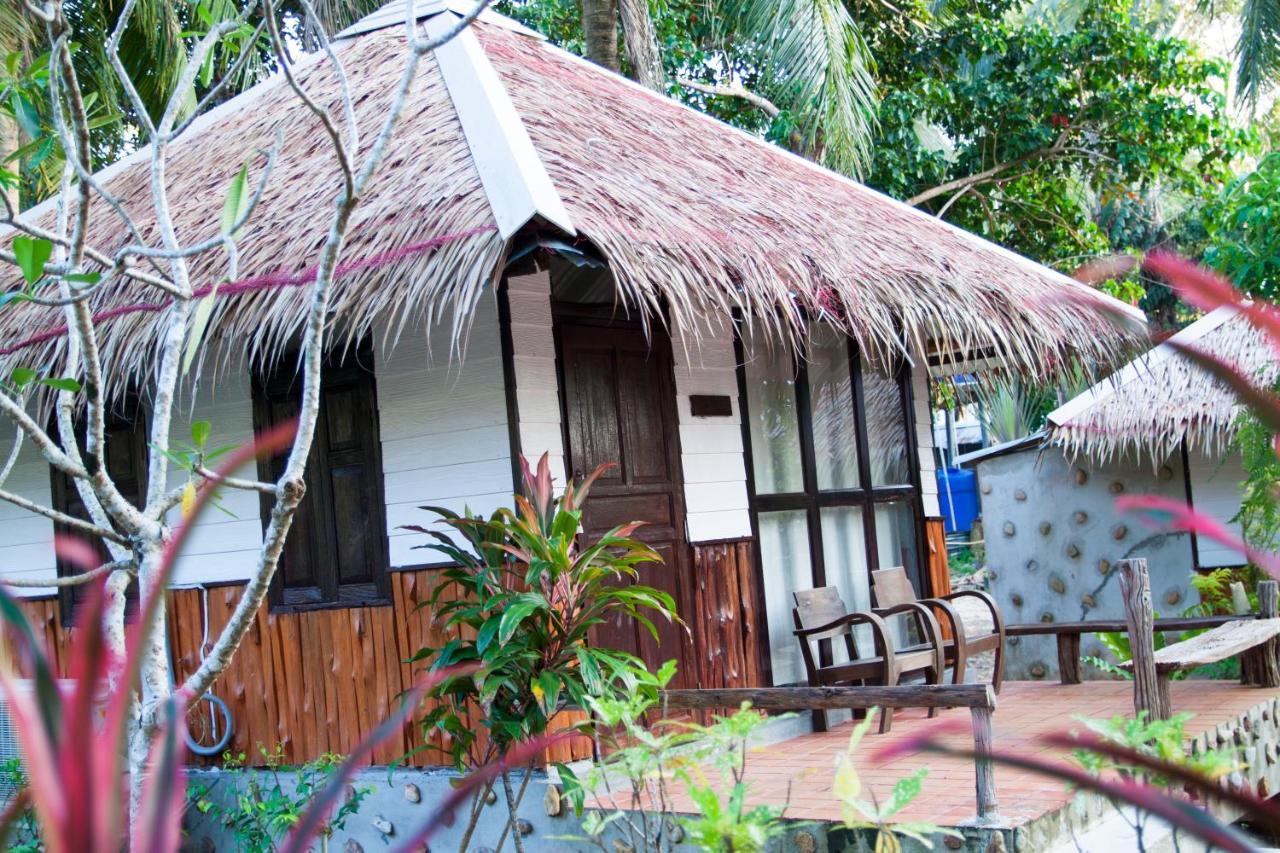 Ban_Na Hotell Koh Chang Exteriör bild